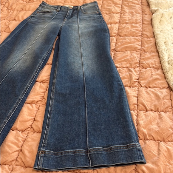 Risen Blue Denim Jeans - Picture 3 of 10